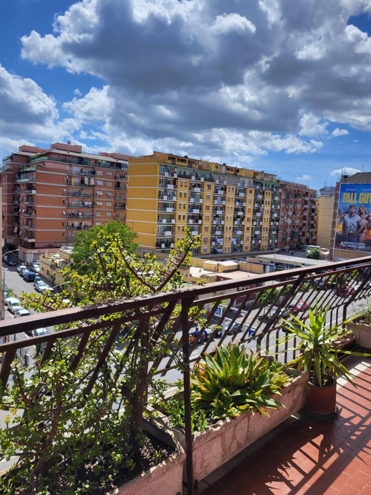 Home Sweet Home Tiburtina Station Roma Exterior foto